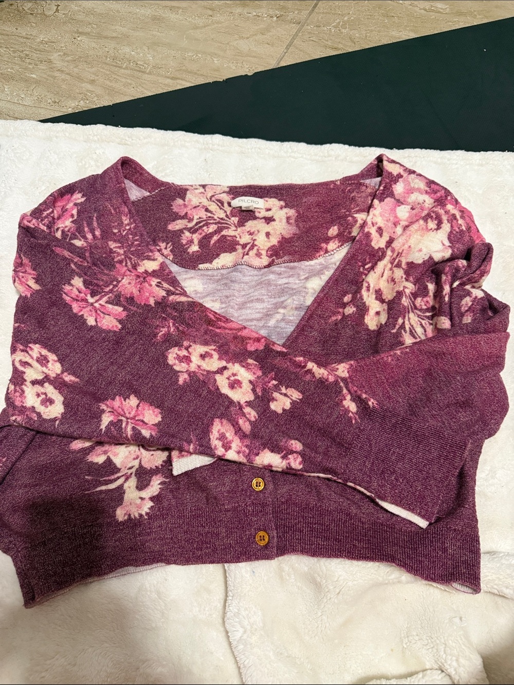 Pilcro Rose and Cream Floral V-Neck Button Cardigan - Picture 2 of 3